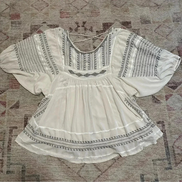 Free People Wild One Embroidered Top in Ivory size XS - Picture 4 of 16